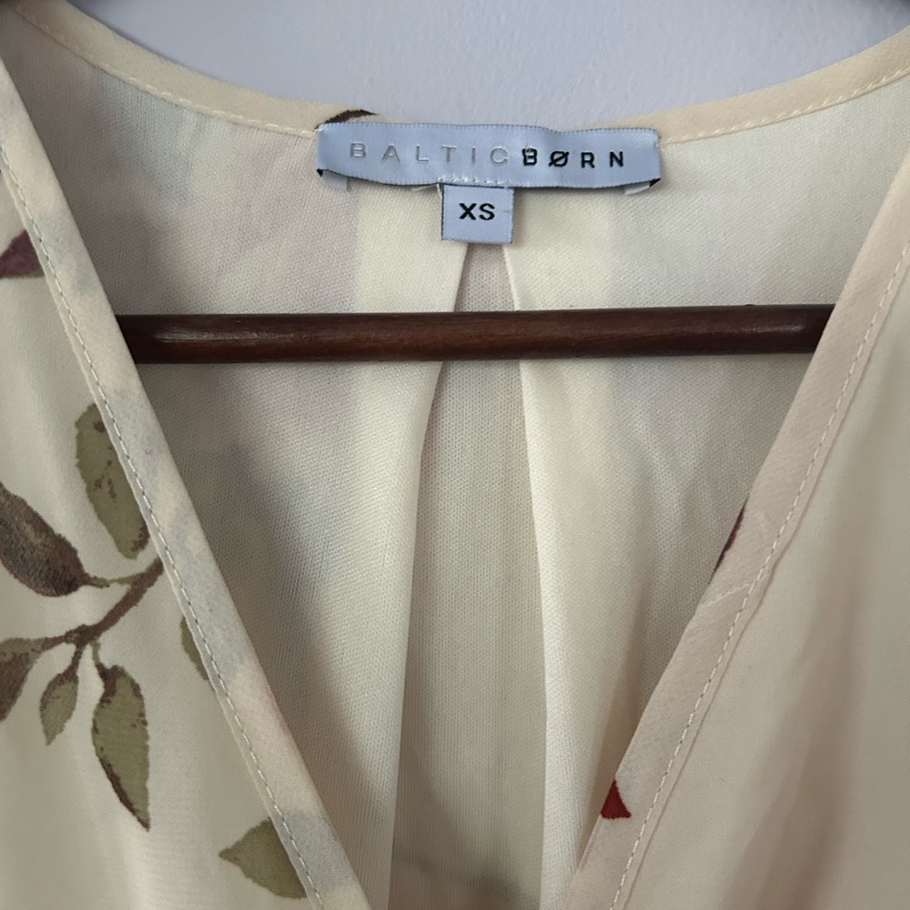 Baltic Born Lydia Floral Maxi Dress, Ivory, EUC, Size XS - Picture 5 of 11